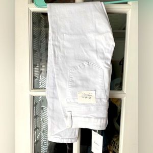 NWT Size 27 Kancan skinny leg jeans, white.